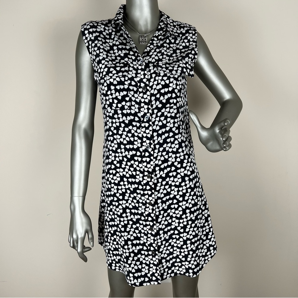 Equipment silk black & white sleeveless summer short shift dress. Cool & comfy.